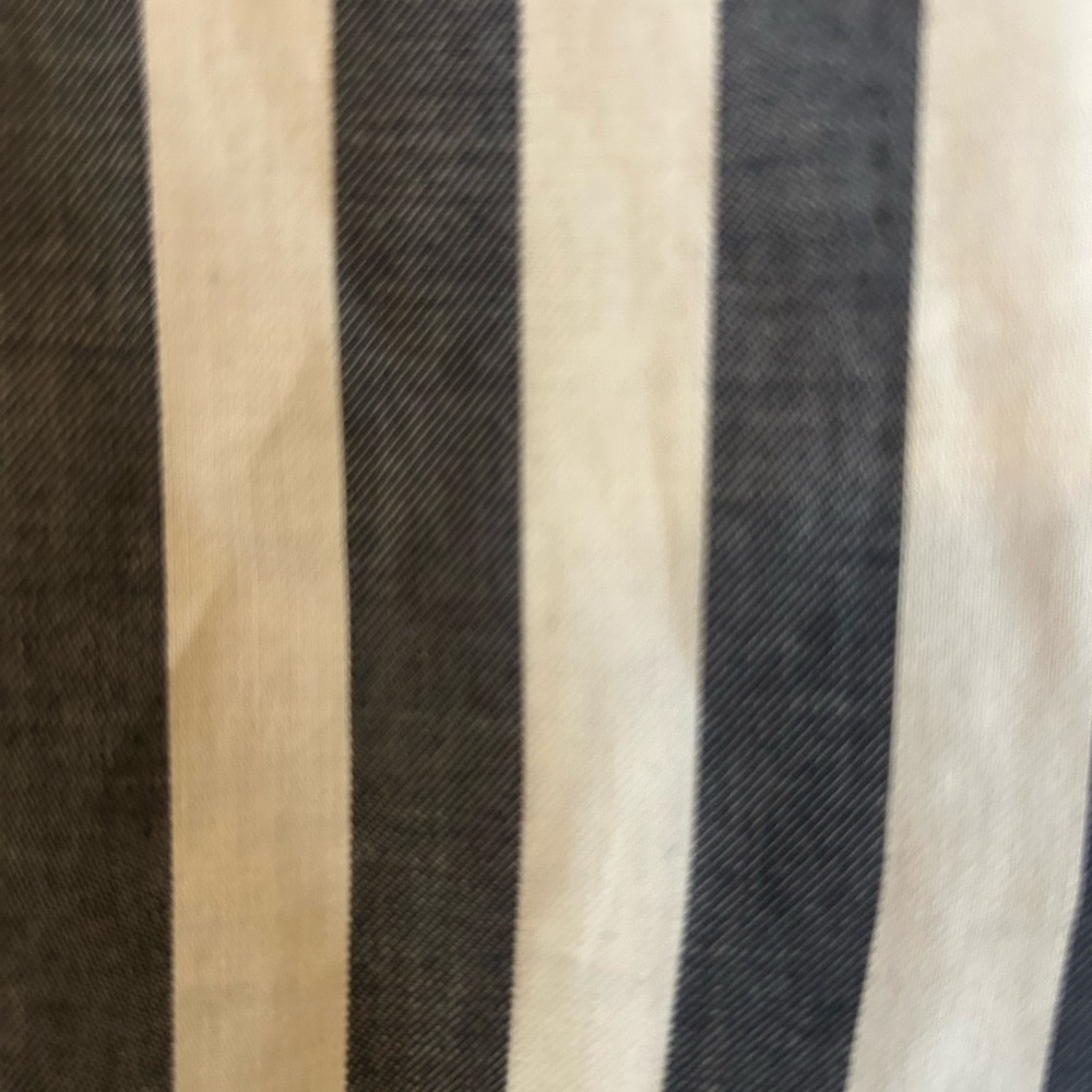 Liz‎ Claiborne big navy striped dress - Picture 4 of 4